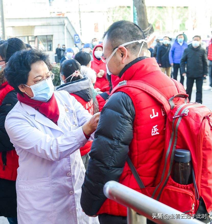 直播欧洲杯怎么变白:直播欧洲杯怎么变白色了